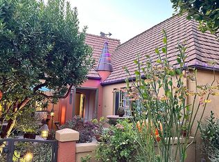 1924 N Ross St, Santa Ana, CA 92706