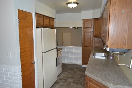 2nd image of 2526 Belfast Ave SE