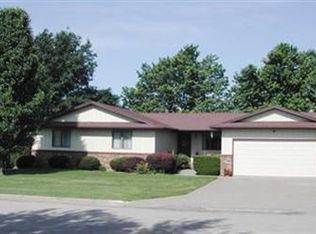 2407 Ridgeway Ave, Oskaloosa, IA 52577