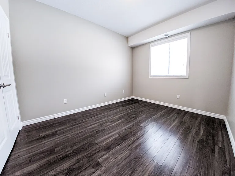 176 Elizabeth St #EXECUTIVE — Photo 17