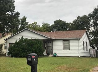 211 E 15th St, Larned, KS 67550