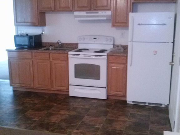 4th image of 234 Center St #A