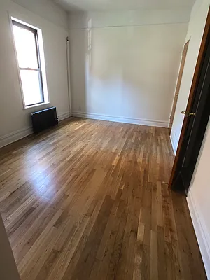 Rented by City Connections Realty | media 18