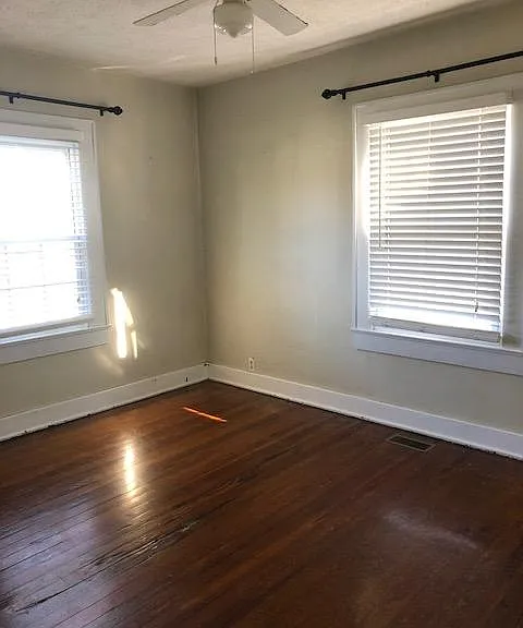 2521 Woodrow Dr — Photo 9