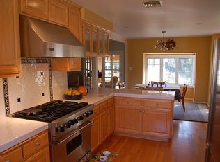 17152 Sunburst St, Northridge, CA 91325