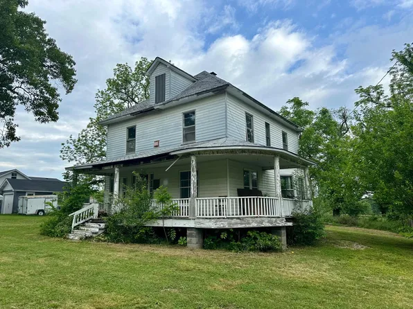 513 W 5th Street, Mountain Grove, MO 65711