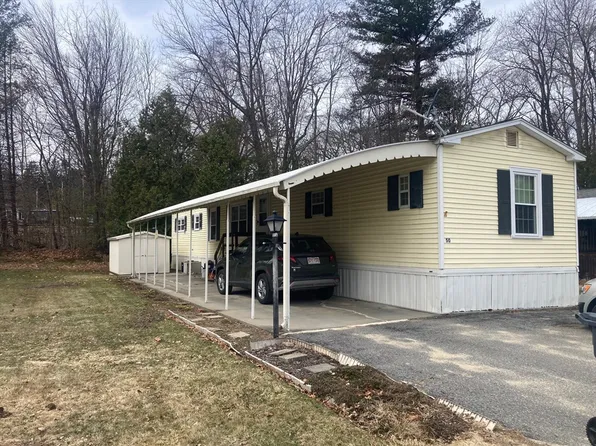 556 Central St #L50, Leominster, MA 01453