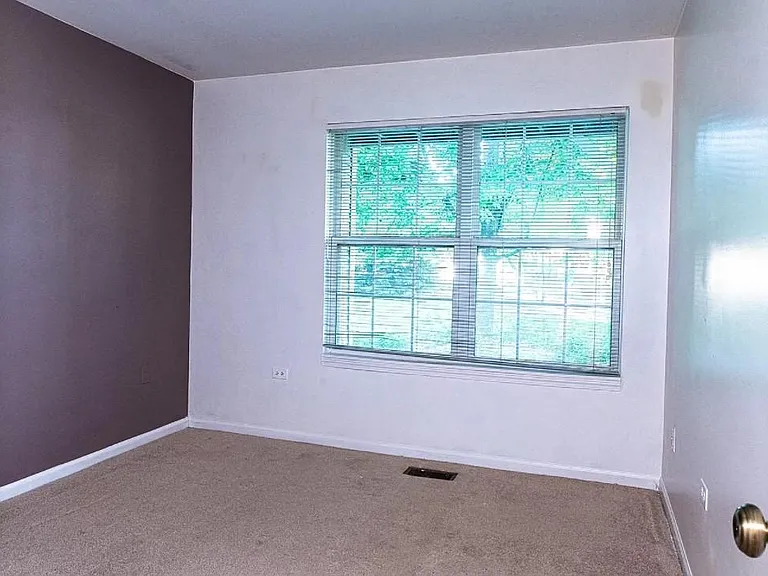 2920 Bartlett Ct — Photo 12