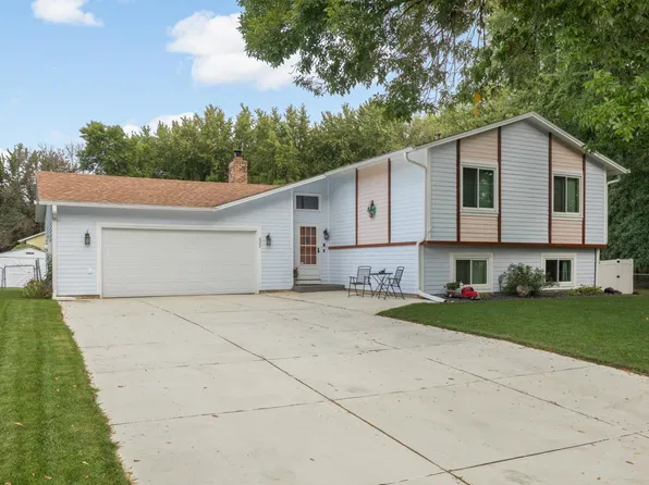 622 73rd Way N, Brooklyn Park, MN 55444