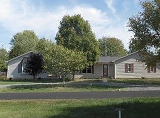 11 Lord Fairfax Ln, Inwood, WV 25428