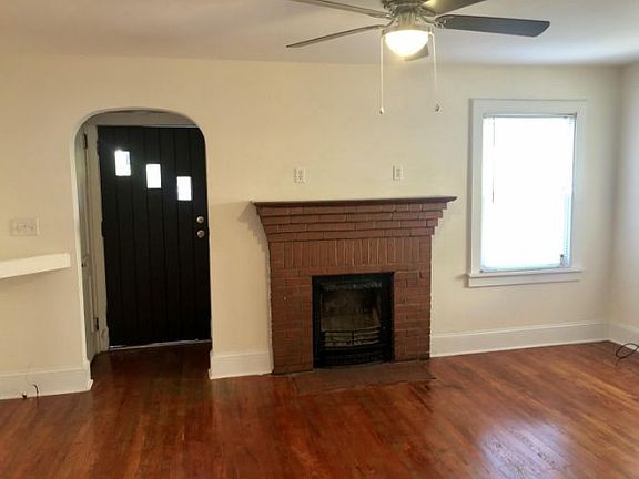 2nd image of 1425 Sevier Terrace Dr