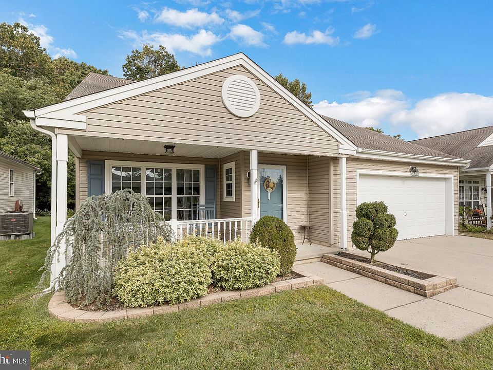 15 Carriage Stop Dr, Berlin, NJ 08009 | Zillow