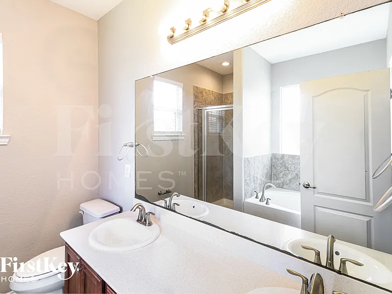 131 Brazos Dr — Photo 13