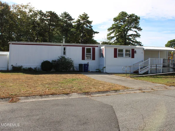 1 Partridge Place, Whiting, NJ 08759