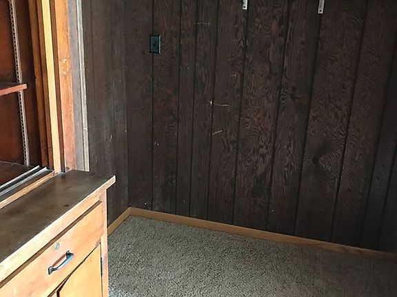 5th image of 403 Lafollette St APT 303