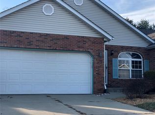 337 Radcliff Rd, Shiloh, IL 62221