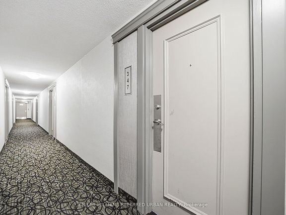 3rd image of 16 B Elgin St #347
