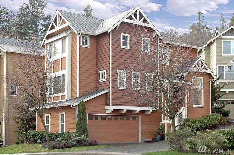 1st image of 17 Sunset Ct NW