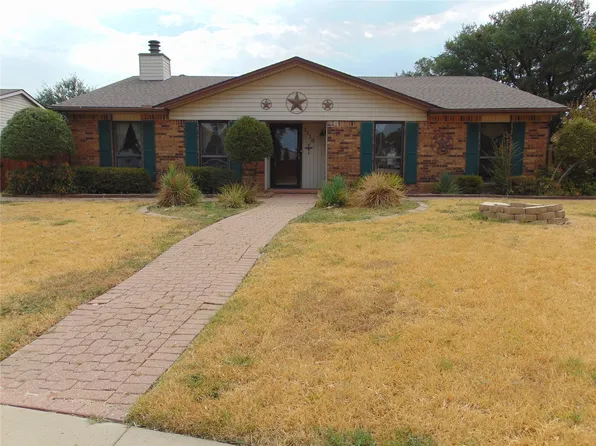 1110 Meandering Way, Mesquite, TX 75150