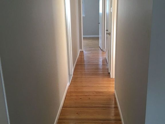 4th image of 2705 E 63rd St #2