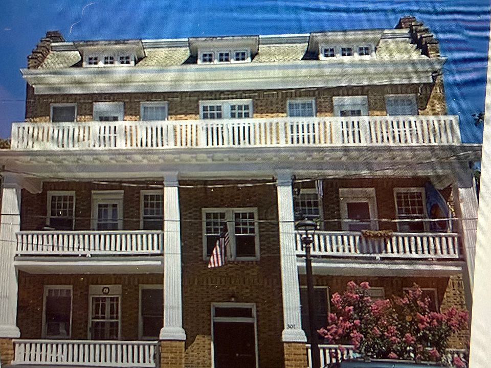 1st image of 301 N Mulberry St APT 1