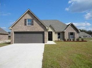 28460 Loiret Ct, Ponchatoula, LA 70454