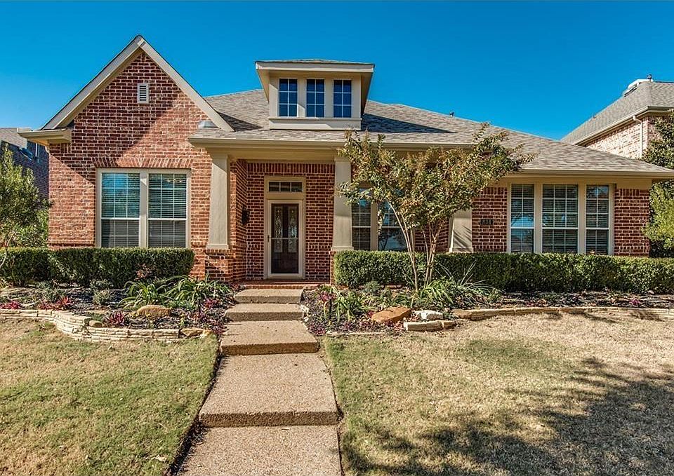 1st image of 834 Stony Passage Ln