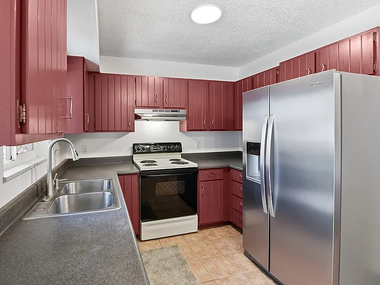 2130 Flat Iron Dr — Photo 7