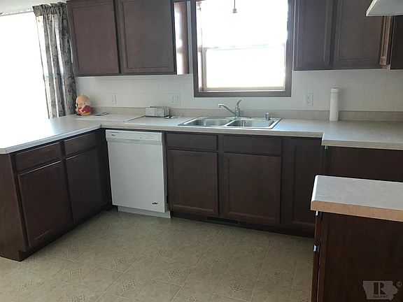 5th image of 107 Hillcrest Dr