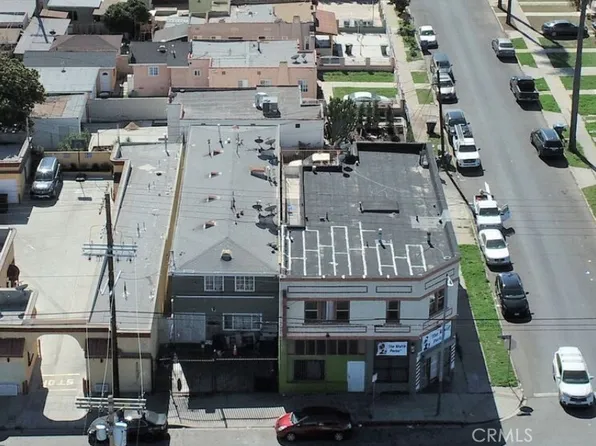 2820 W Slauson Ave, Los Angeles, CA 90043