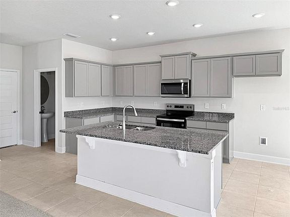 4th image of 4026 SAGEFIELD DRIVE