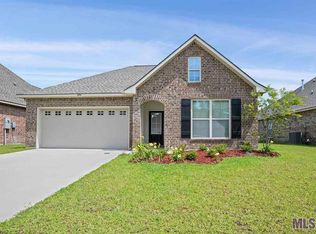 4794 Belle Vue Dr, Addis, LA 70710