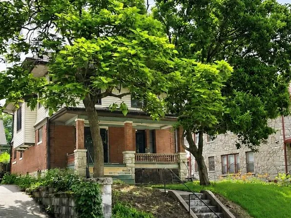 3727 Pennsylvania Ave, Kansas City, MO 64111
