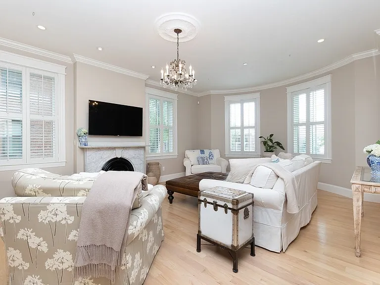 401 Main St #401 — Photo 9