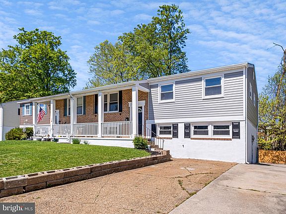 2nd image of 753 Plumtree Ln