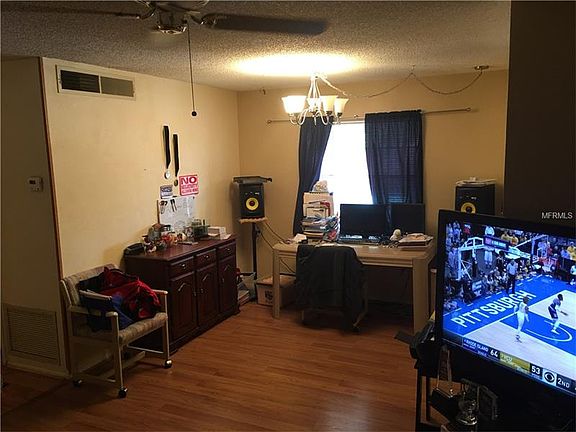4th image of 5948 La Costa Dr #1401
