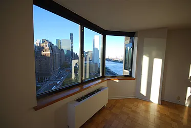 Rented by Luxury Habitat