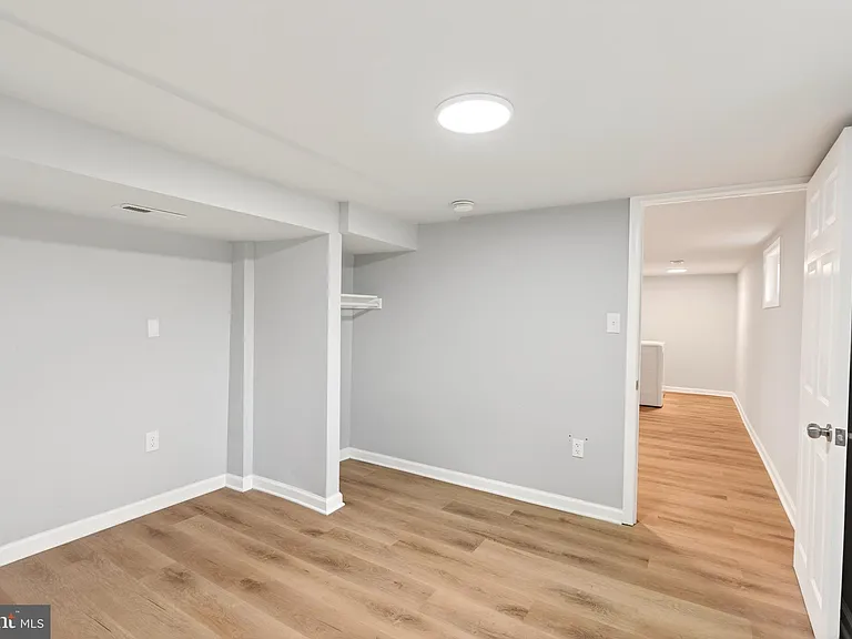 29 W Elm Ave — Photo 19