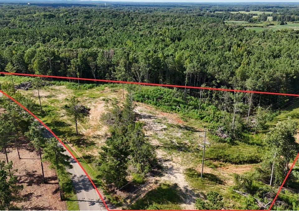 1st image of 821 Southeast St Lot 3