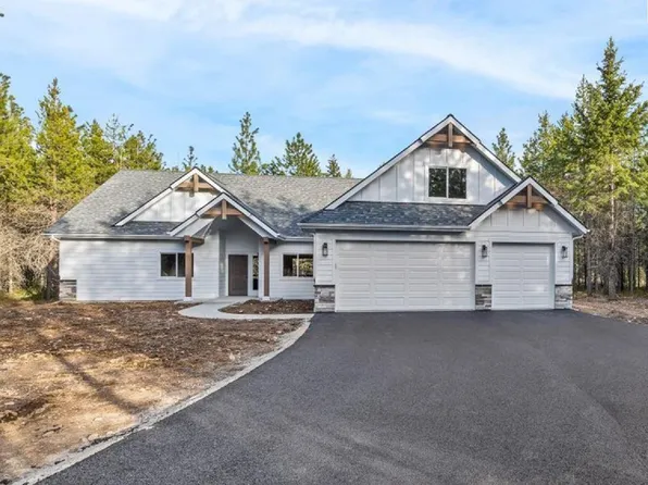 1568 E Smidgeon Dr, Rathdrum, ID 83858