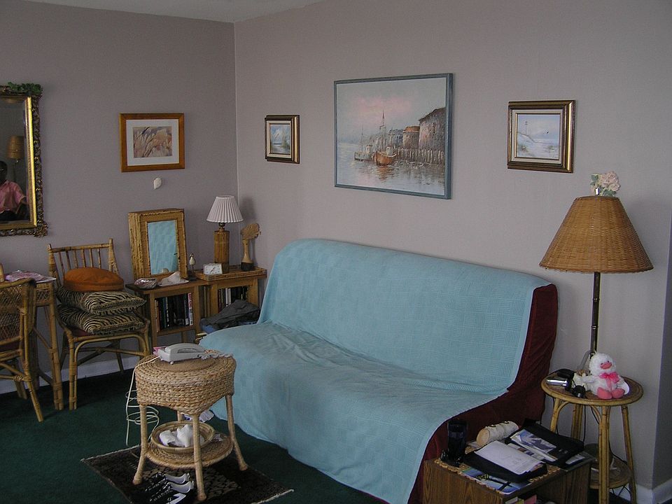 2nd image of 3817 Ventnor Ave #602