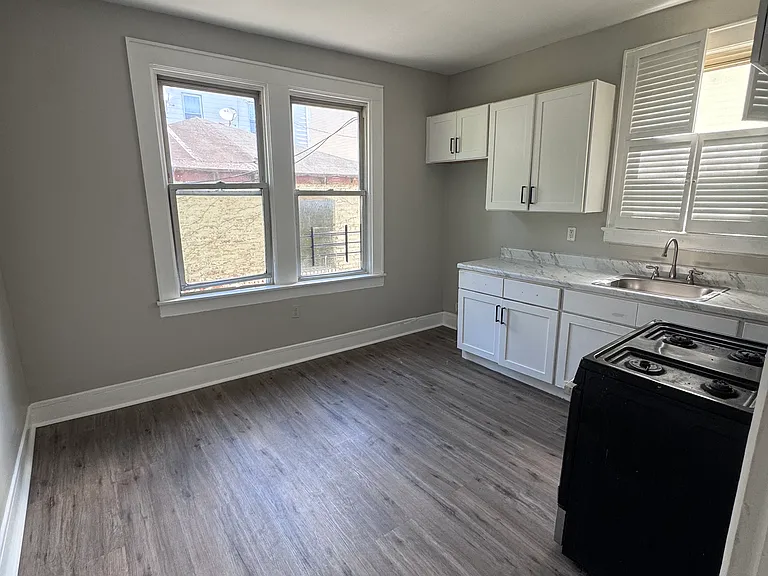 226 Dwight St #2 — Photo 5