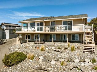 724 Hacienda Dr, Coupeville, WA 98239