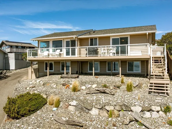 724 Hacienda Drive, Coupeville, WA 98239