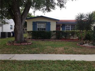 11660 NW 31st Pl, Sunrise, FL 33323