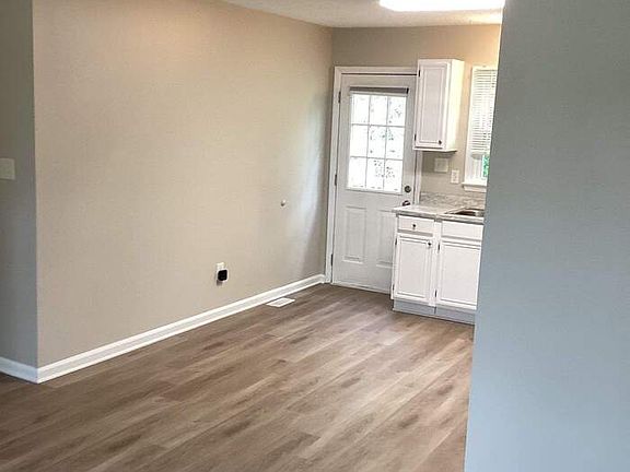 5th image of 907 Tuscaloosa St