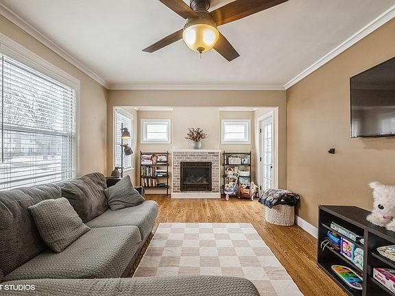 5th image of 894 N Golf Cul De Sac St