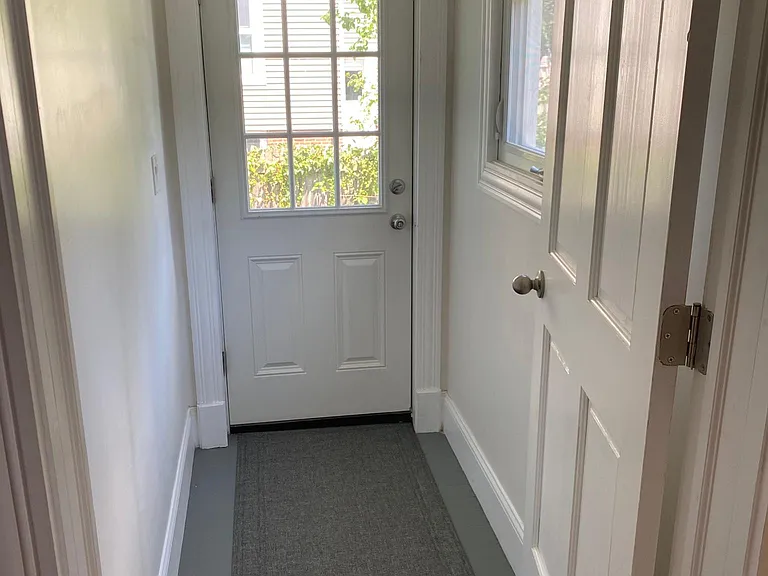 56 Marion St — Photo 11