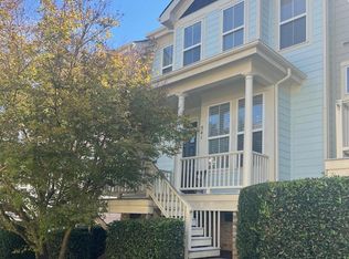 541 Village Loop Dr, Apex, NC 27502