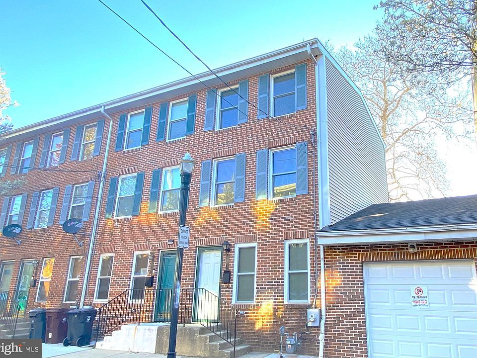 1st image of 814 Kirkwood St